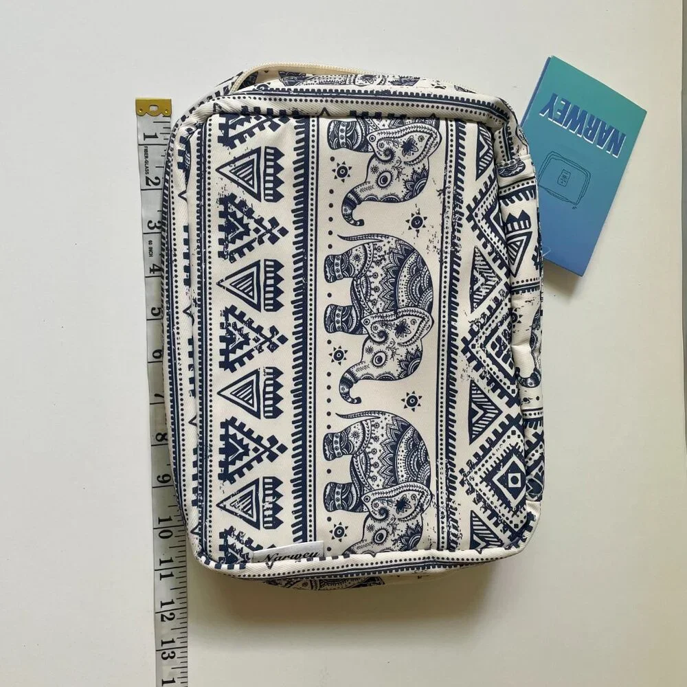 Narwey Travel Toiletry Hanging Bag with Mesh
